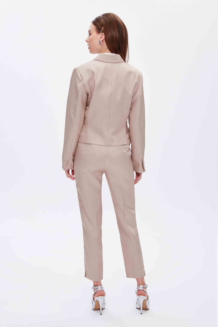 PARLAK KUMAŞTAN KISA BLAZER CEKET - 3